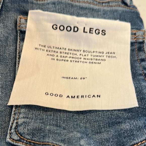 Good American Blue Skinny Jeans with Distressed Wash - Picture 5 of 5